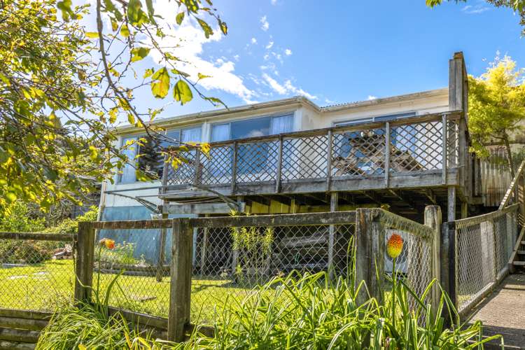 77 Ocean Road Surfdale_24