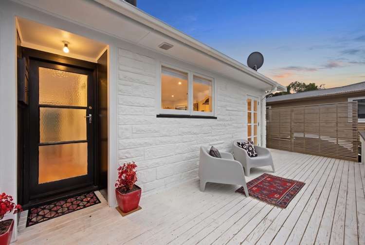 25 McPhail Street Birkdale_16
