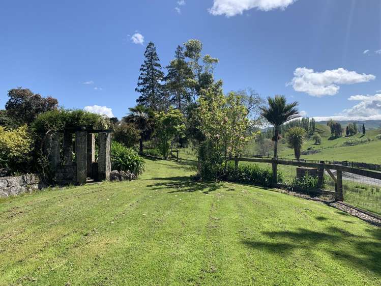 1442 Porangahau Road 2124_1
