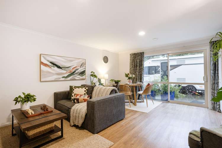 44 and 58 Hilton Road Highcliff_24