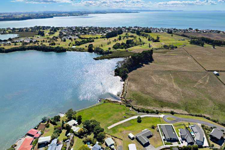 15c Goble Road Clarks Beach_21