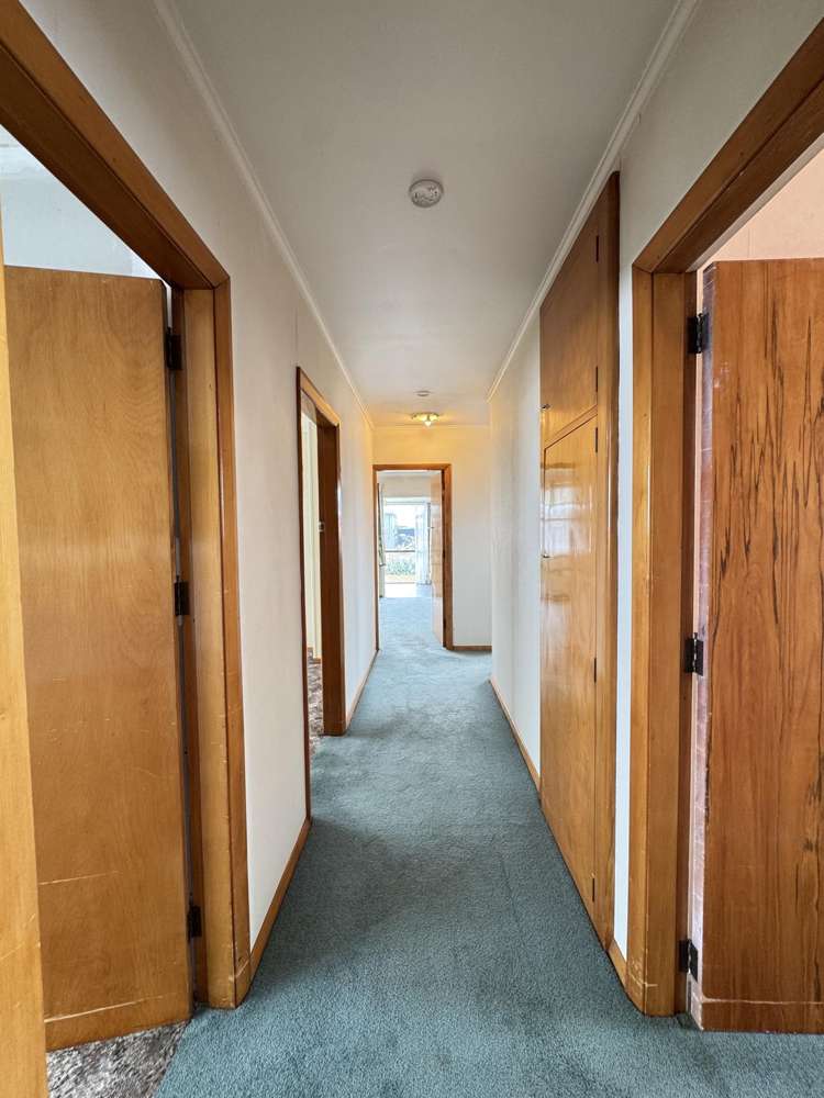 56 Raymond Street West End_11