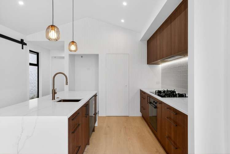 5 Tukutata Crescent Milldale_12