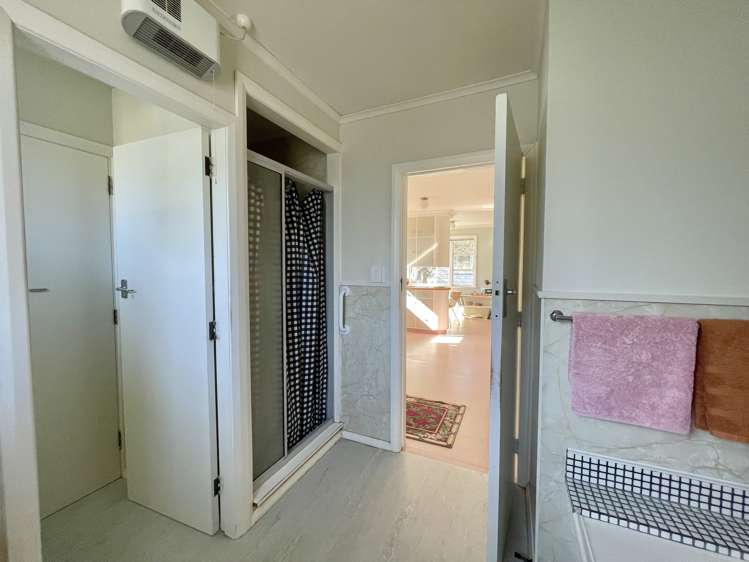 35 Aotaki Street Otaki_15