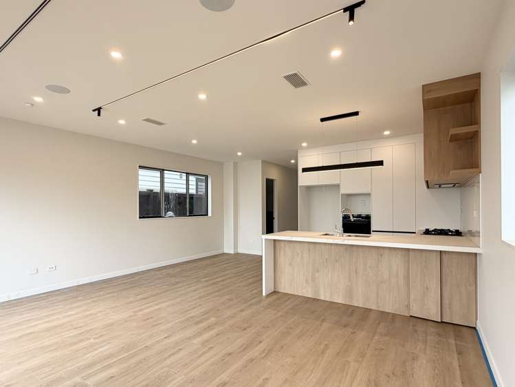 80C Tukutata Crescent_2