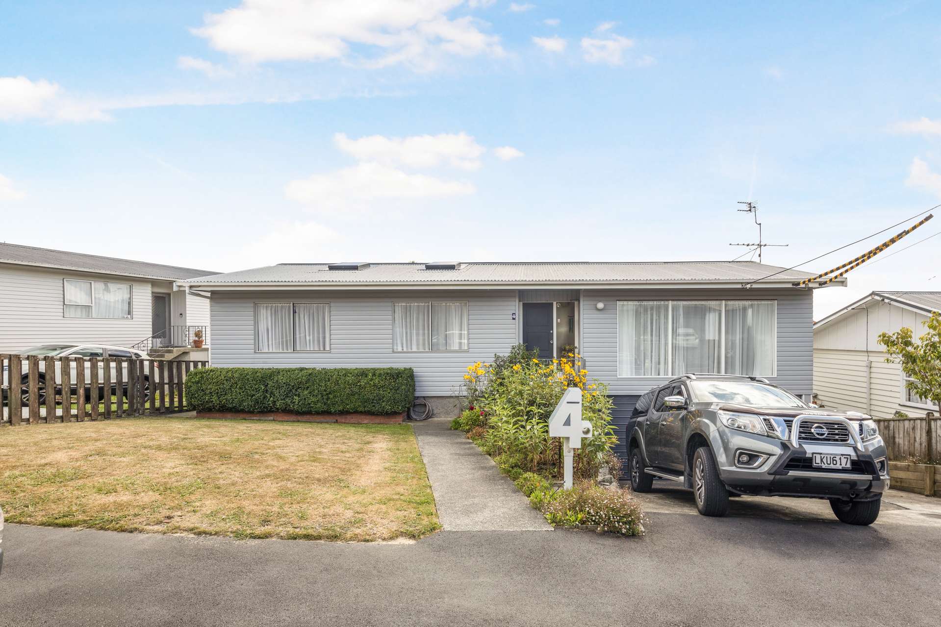 4 Kahikatea Grove Paparangi_0