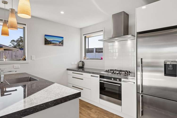 5 Kew Place_3