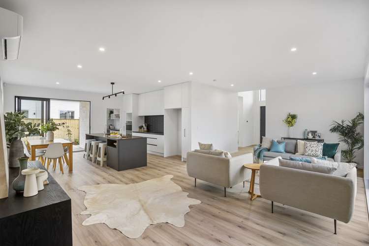 17 Cadwil Drive Beachlands_3