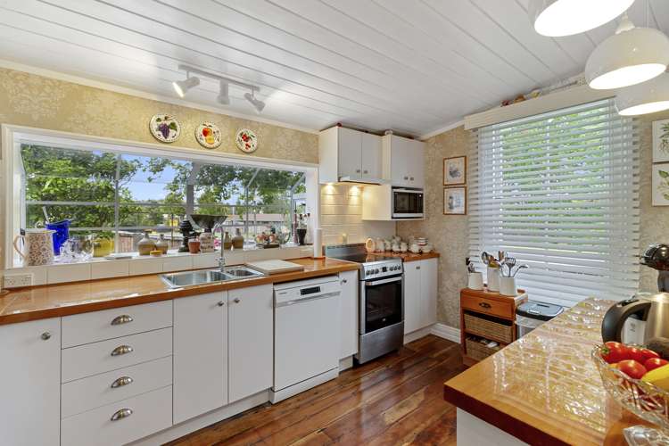 8 Kenny Street Waihi_7