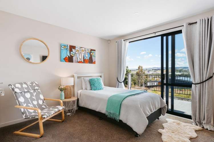 16 Gyle Place Pyes Pa_17