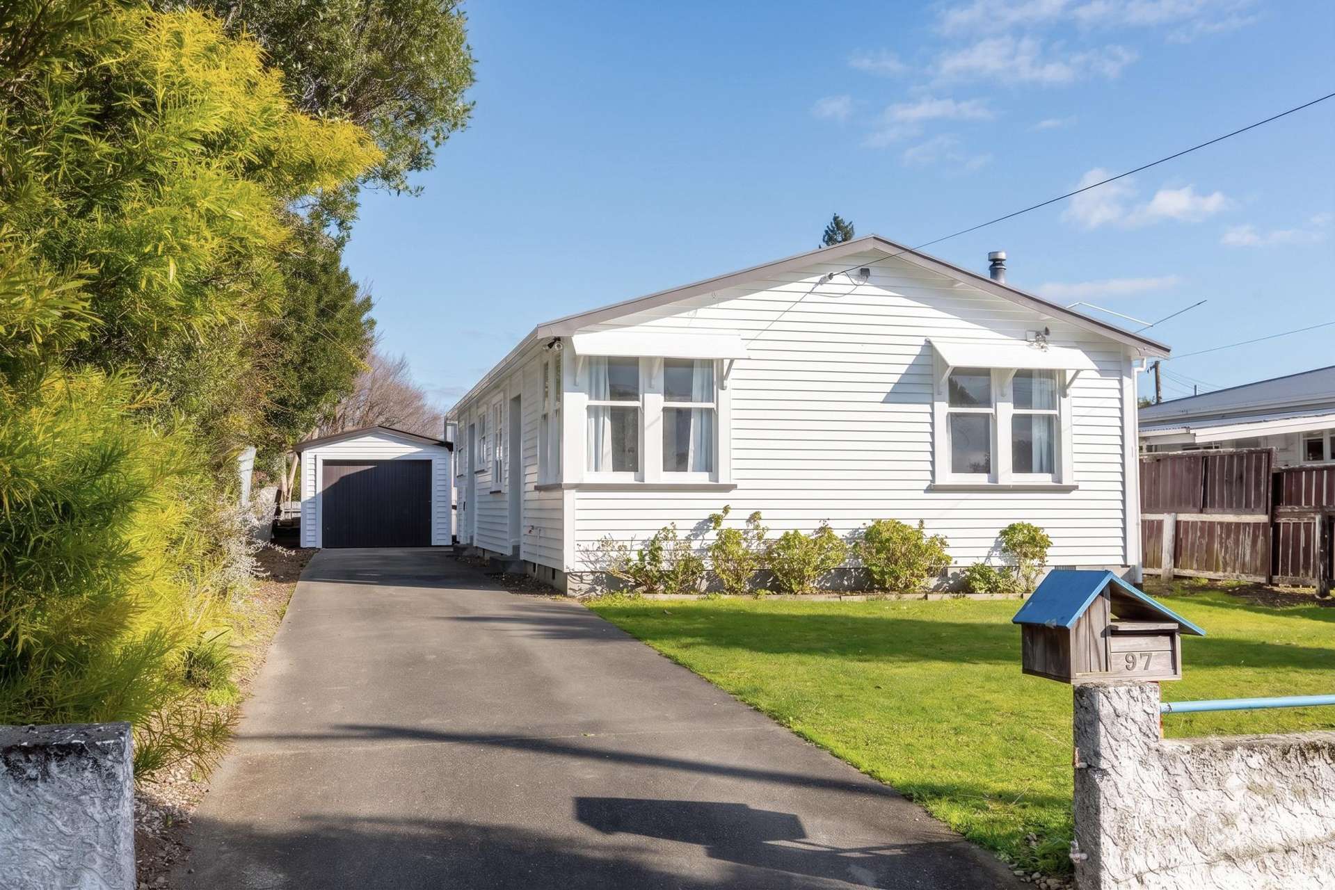 97 Broadway Carterton_0