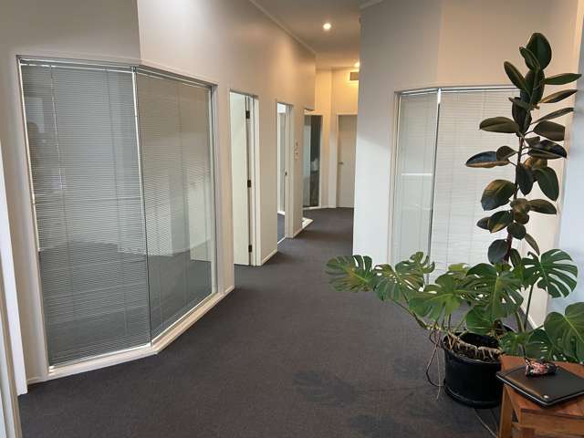 B/2 Target Court Wairau Valley_1