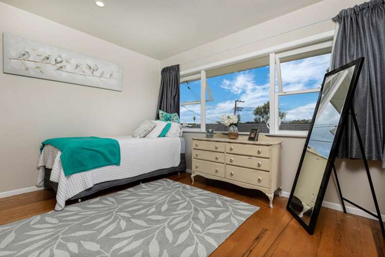 1/13 Woodlands Crescent Browns Bay_13