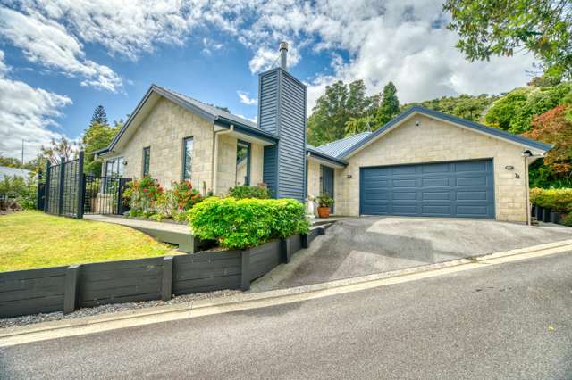 Welcome to 7A Kilgour Road right in the heart of Greymouth