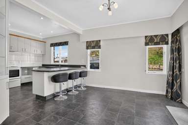 1334 Pukehuia Road_4