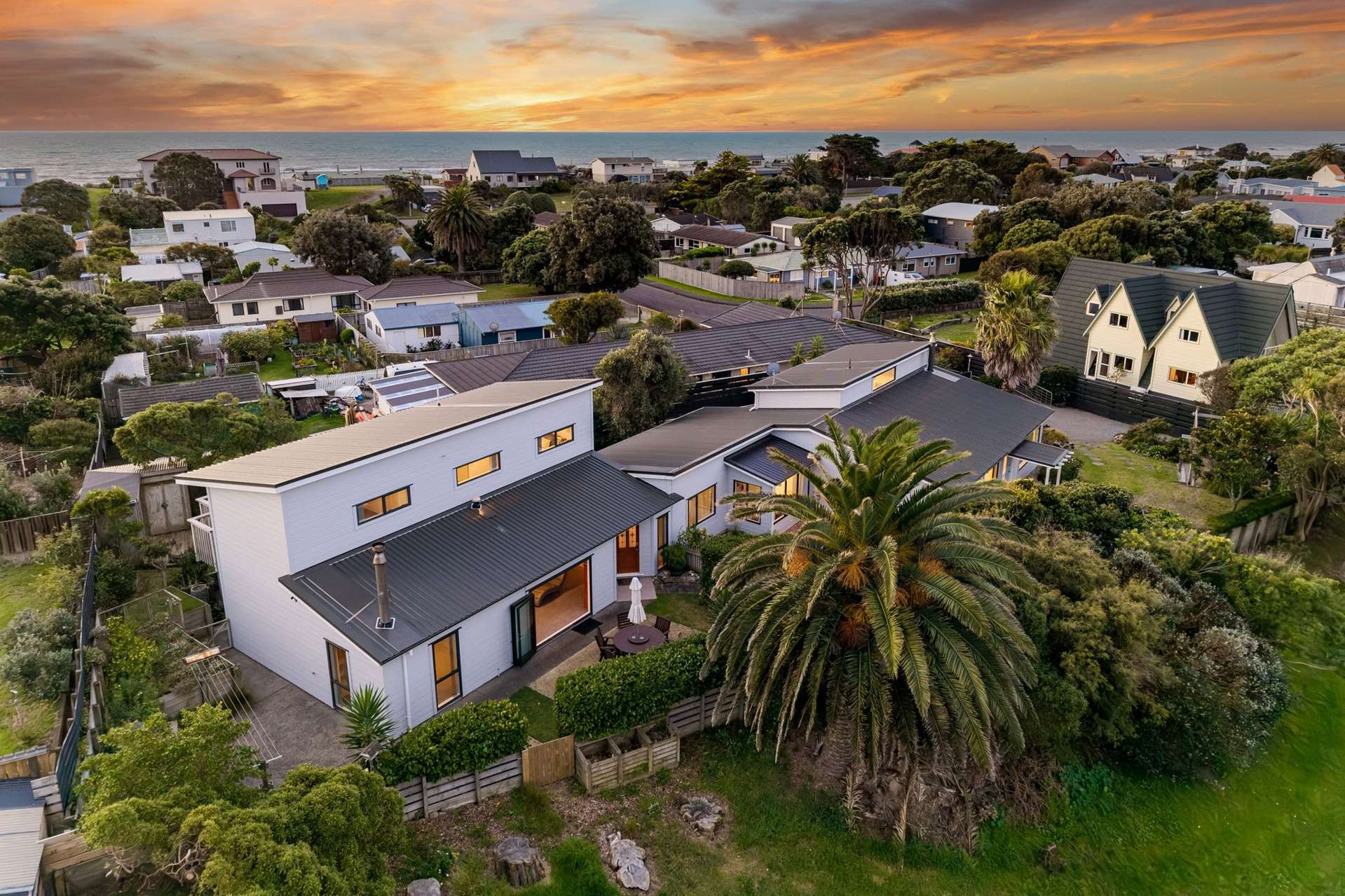 10 Fenside Street Waikanae Beach_0