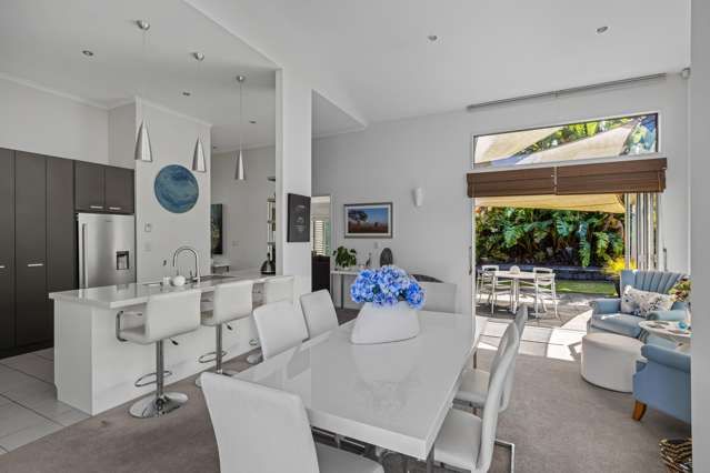 60 Chesterfield Way Orewa_4