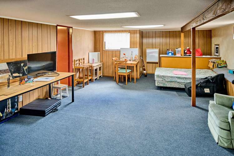 16 Chestnut Grove Maungaraki_19