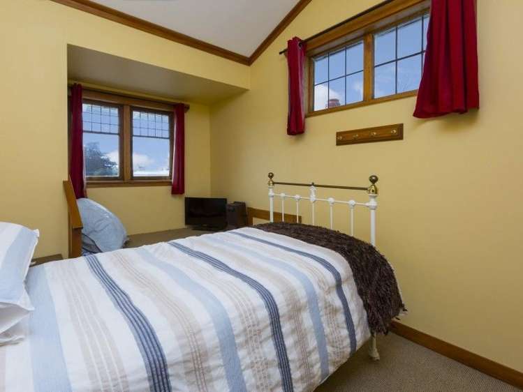 76 Whitemans Valley Road Whitemans Valley_15