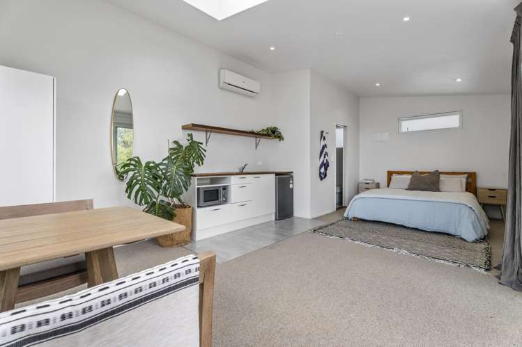 16 George Street Surfdale_19