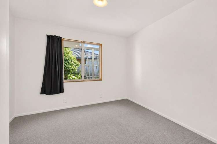 300 Kensington Avenue 11353_8