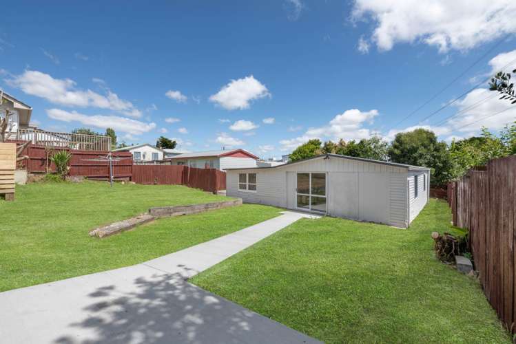 27 Takanini Road Takanini_13