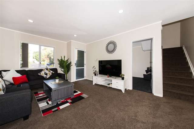 21/24 Eastglen Road Glen Eden_3