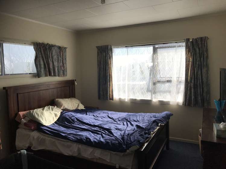 2/77 Burundi Avenue Clendon Park_5