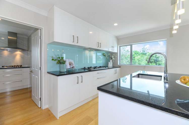 21 Lagonda Rise Oteha_5