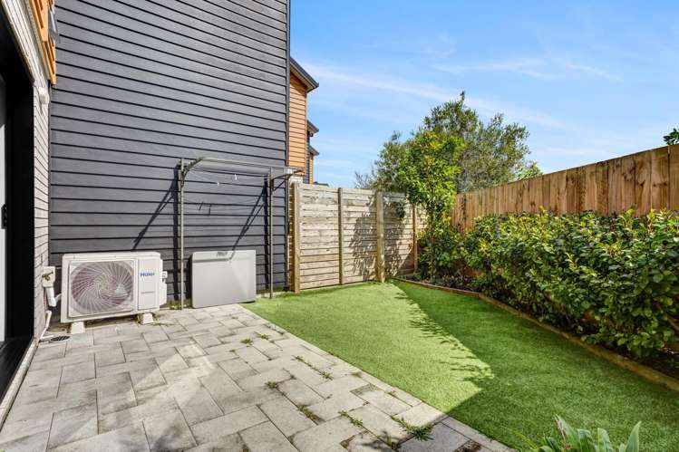 28 Whati Lane Henderson North_14