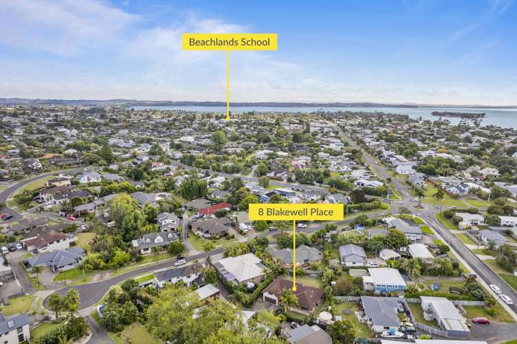 8 Blakewell Place Beachlands_18