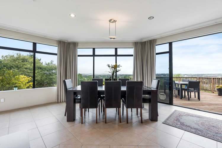 160 Lloyd Road Riverhead_3