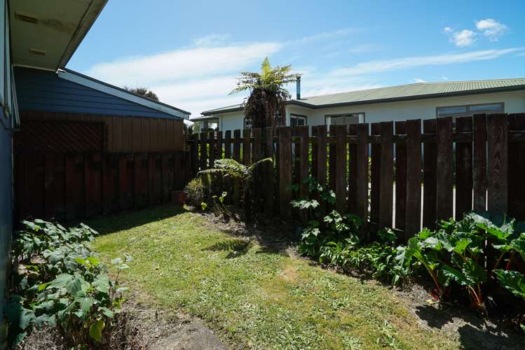 2/61 Leicester Street Stoke_13