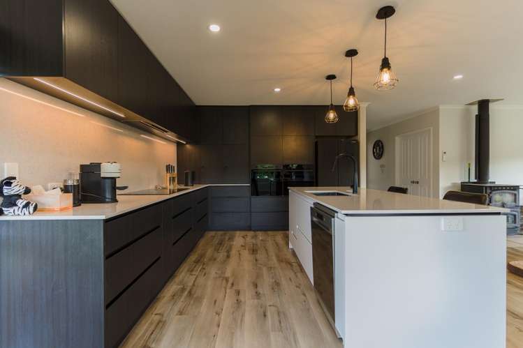 639 Depot Road Burnt Hill_49