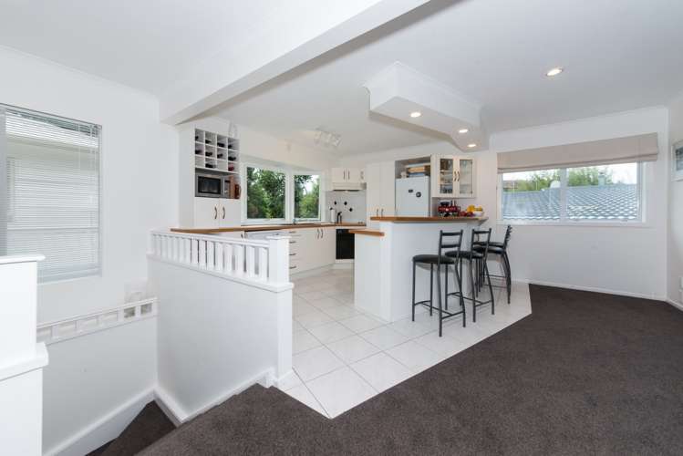 93 Tiroroa Avenue Te Atatu South_12