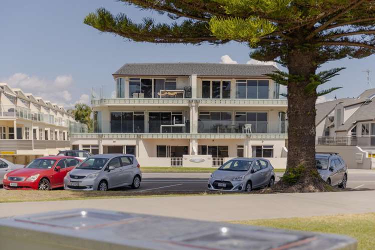1A/45 Marine Parade Mt Maunganui_28