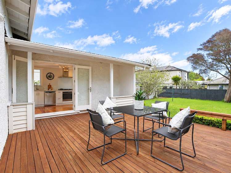 4 Bond Street Hamilton East_6