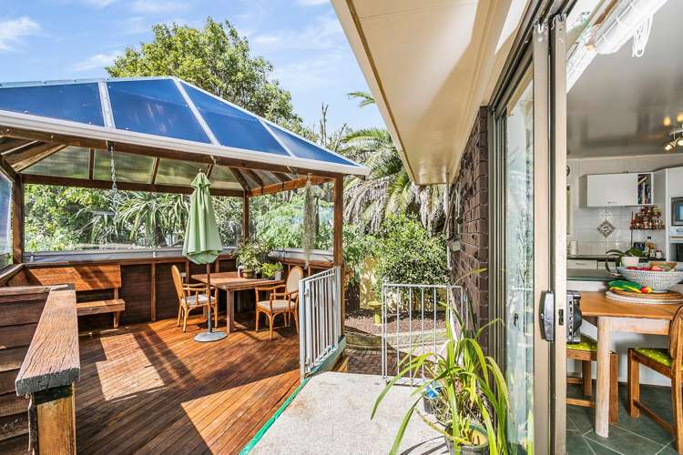 2/47 Kirby Street Glendene_9