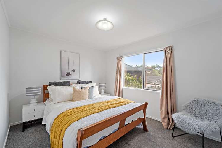 3 Louise Place Browns Bay_11