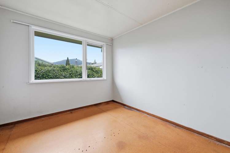 53 Harold Crescent Fordlands_10