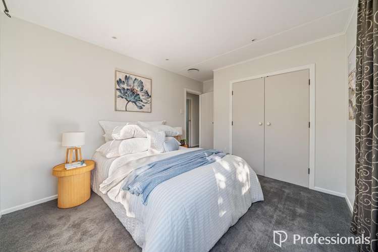 5 Holly Grove Maungaraki_10