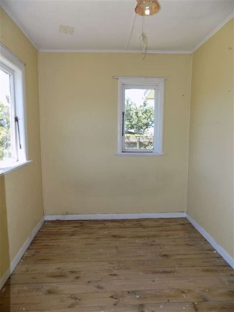 16 Gilmour Street Waihi_9