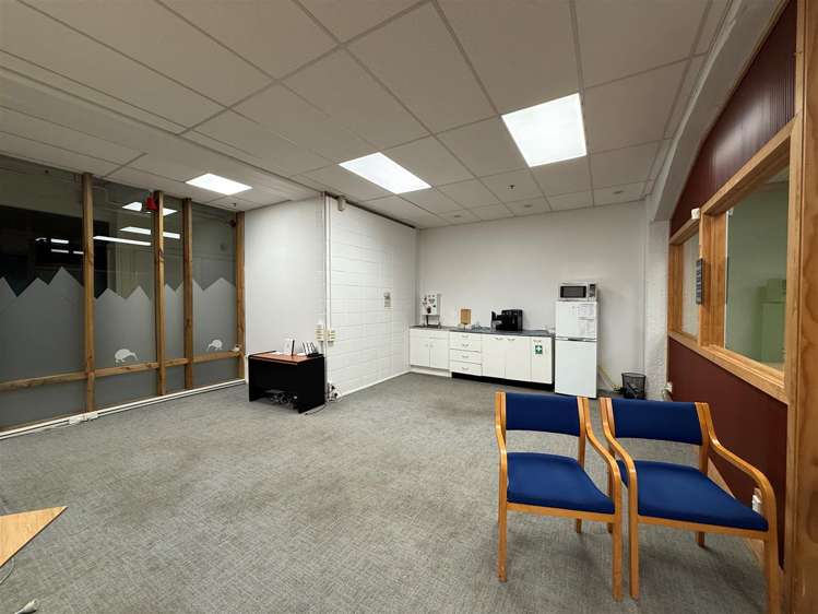 U229/21. Level 1 Left Bank Te Aro_5