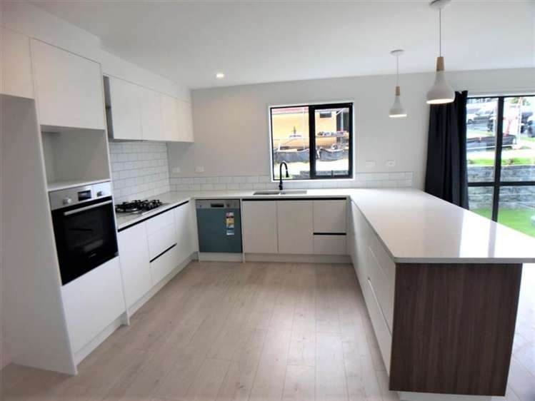 19 Mamuku Drive Massey_7