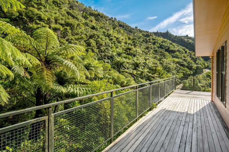 1818 Port Underwood Road Port Underwood_8