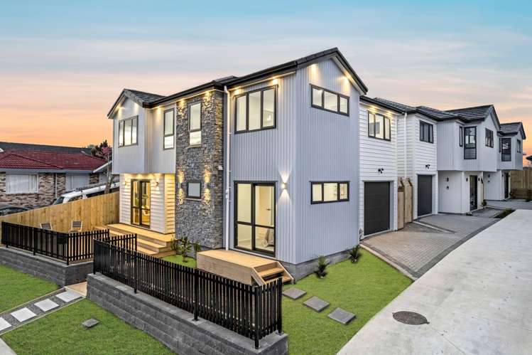 1/19 Maugham Drive Bucklands Beach_2