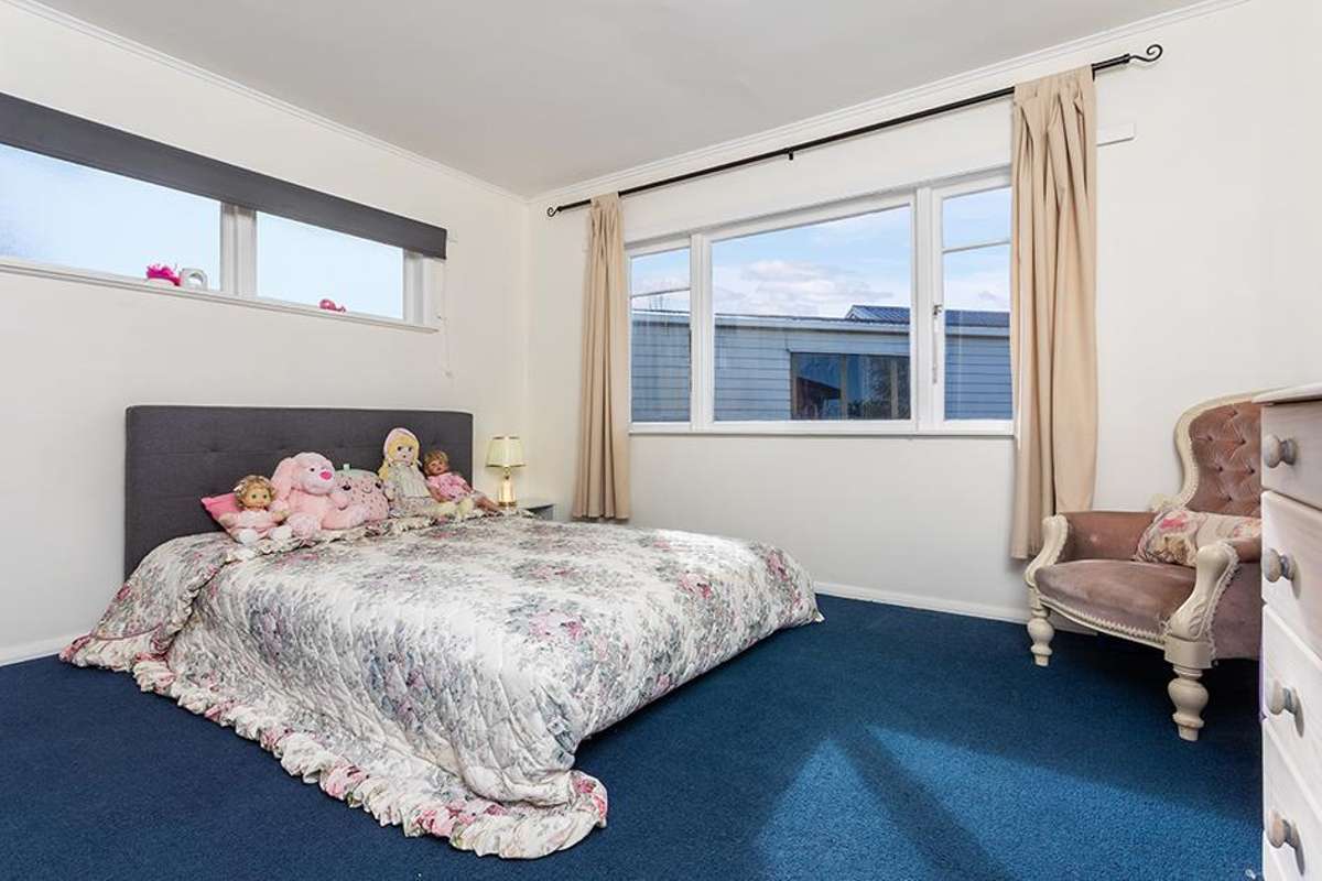 25/25A Gibson Road_5