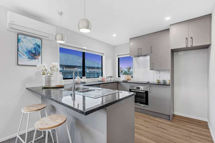 14 Mataoho Lane Mangere East_7