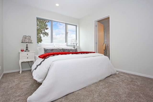 66 Mountain Road Mangere Bridge_4