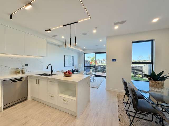 2/73 Te Taruna Drive Milldale_2